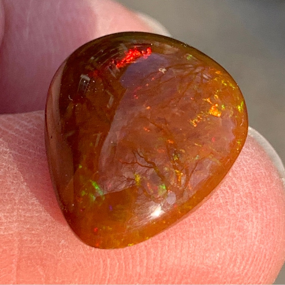 4.54 Ct Rare Natural Ethiopian Mezezo Shewa Chocolate Fire Opal - Picture 4 of 17
